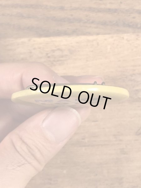 Make Love Not Warのメッセージが書かれたヴィンテージ缶バッチ