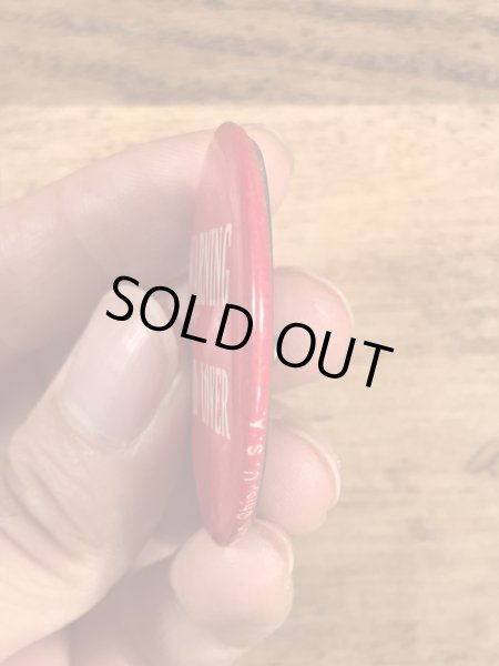 Warning Mad Loverのメッセージが書かれたビンテージ缶バッジ