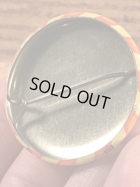 アメリカのラジオ番組Think Summer WKNRのヴィンテージ缶バッチ