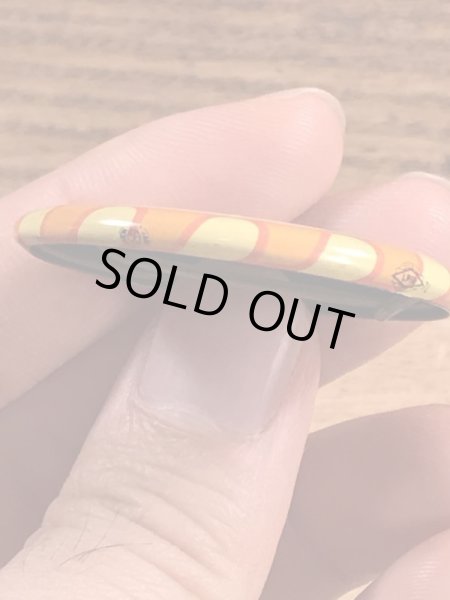 アメリカのラジオ番組Think Summer WKNRのヴィンテージ缶バッチ