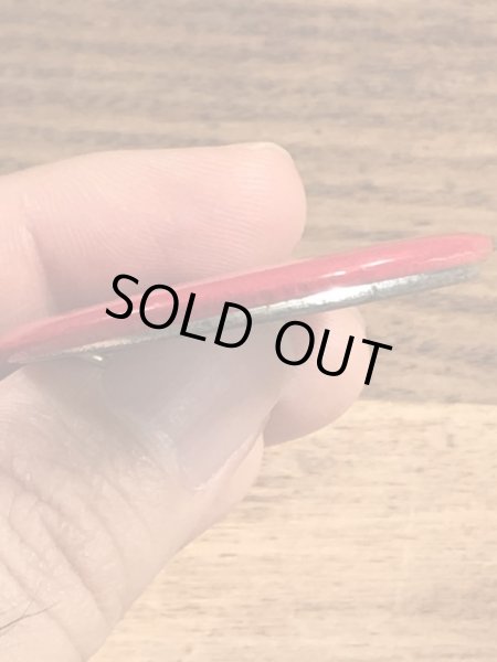 Warning Mad Loverのメッセージが書かれたビンテージ缶バッジ