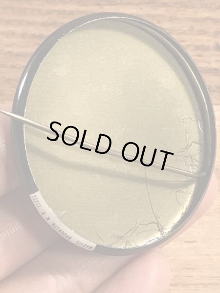 Female and Male TFWが描かれたビンテージ缶バッジ