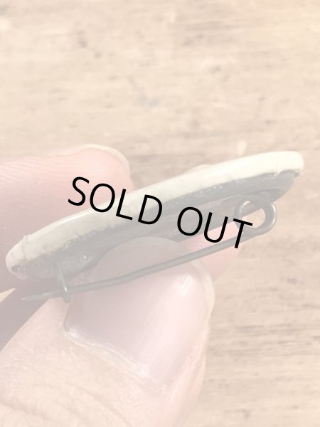 グアテマラ共和国の教会のビンテージ缶バッジ