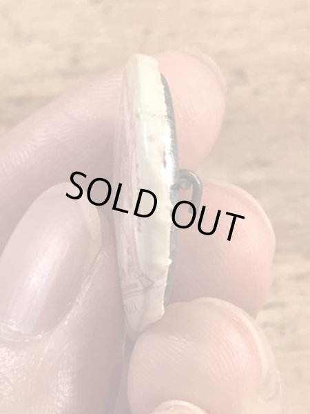 グアテマラ共和国の教会のビンテージ缶バッジ