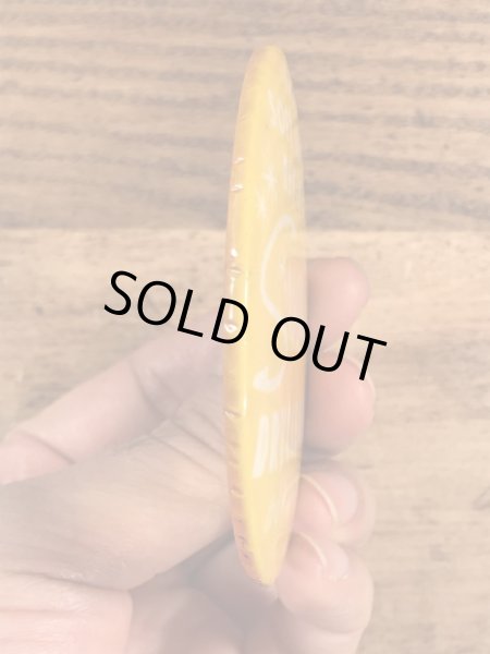 Sweaters Drycleaned The Professional Wayのビンテージ缶バッジ