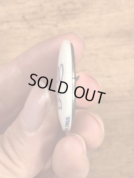 Frodo Livesのメッセージが書かれたビンテージ缶バッジ