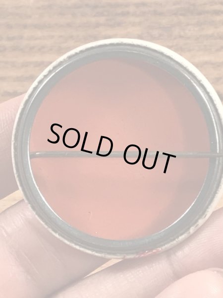 Kinsella's A Helluva Fellaのメッセージが書かれたヴィンテージ缶バッチ