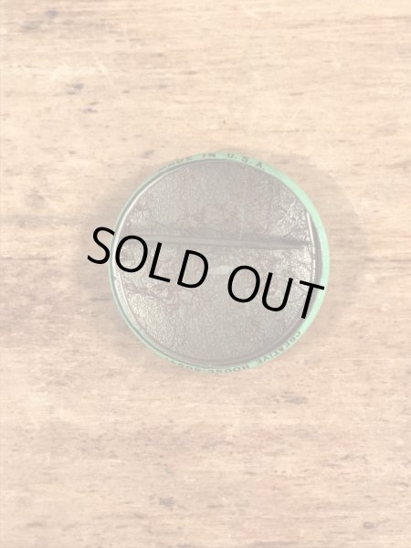 Creative House社製のスマイルフェイスのヴィンテージ缶バッチ