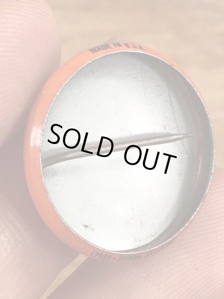 I'm Confusedのフェイスが描かれたヴィンテージ缶バッチ