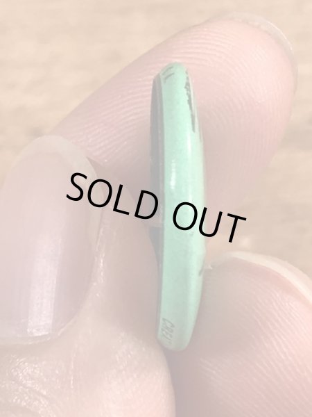 Creative House社製のスマイルフェイスのヴィンテージ缶バッチ