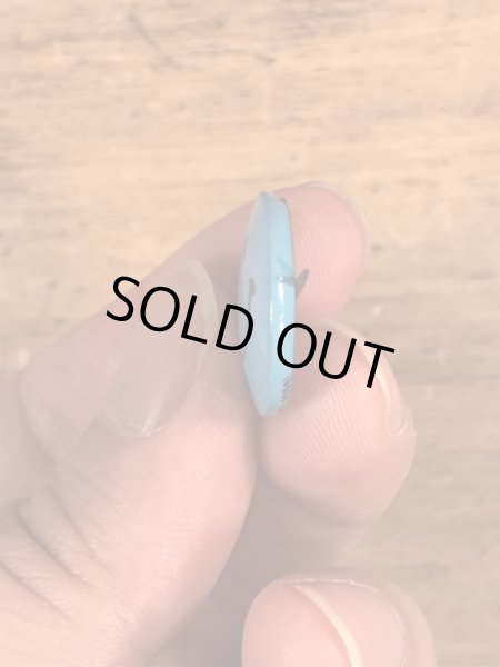 スマイルの顔が描かれたビンテージ缶バッジ