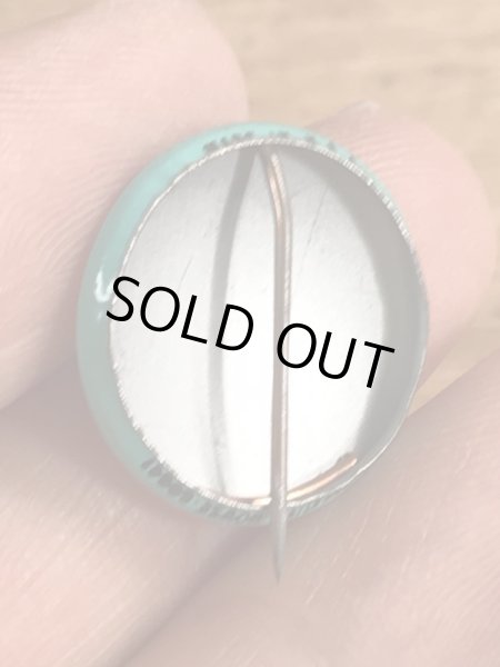 スマイルフェイスのブリキ製のヴィンテージ缶バッチ