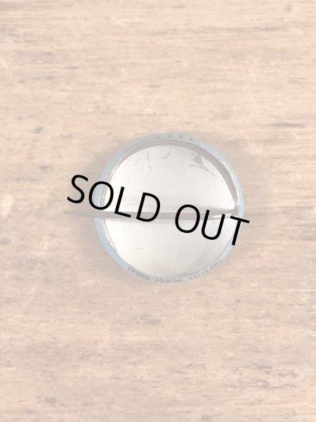 スマイルフェイスのブリキ製のヴィンテージ缶バッチ