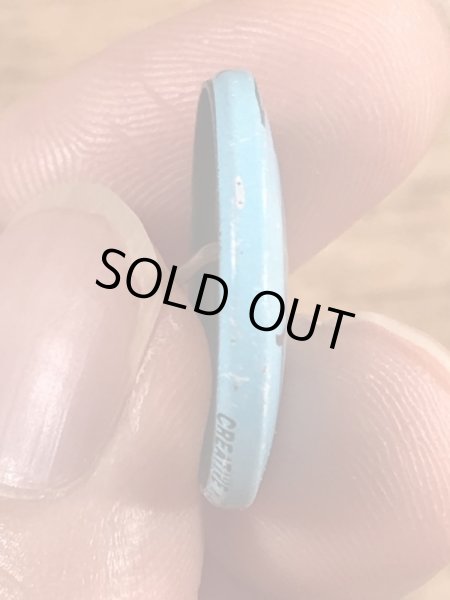 Creative House社製のスマイルフェイスのヴィンテージ缶バッチ