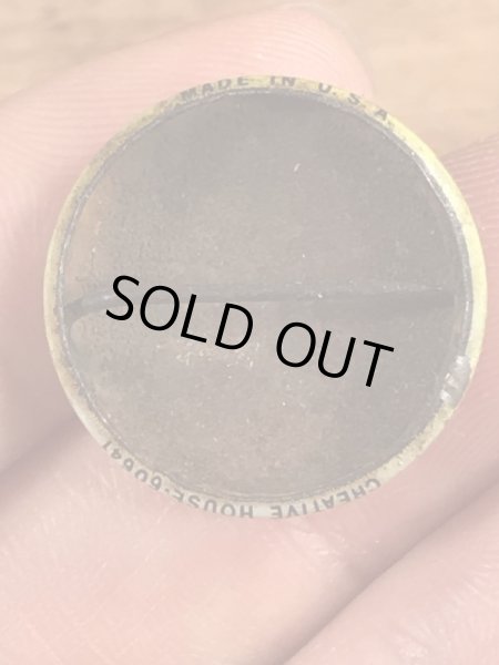 Creative House社製のスマイルフェイスのヴィンテージ缶バッチ