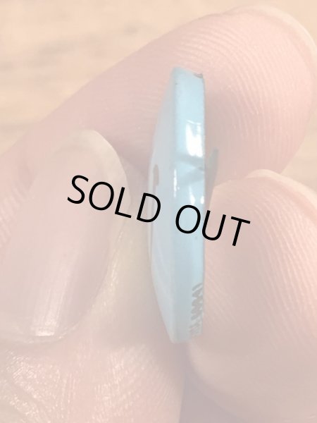 スマイルの顔が描かれたビンテージ缶バッジ