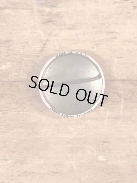 スマイルフェイスのブリキ製のヴィンテージ缶バッチ