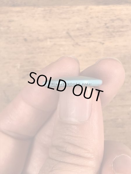 Creative House社製のスマイルフェイスのヴィンテージ缶バッチ