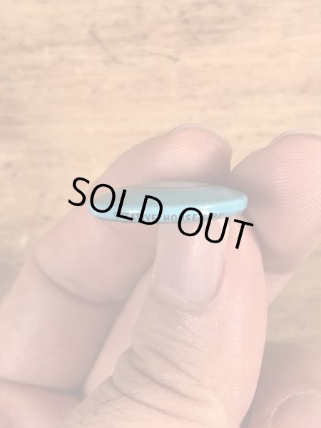 スマイルフェイスのブリキ製のヴィンテージ缶バッチ