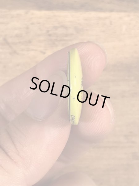 Creative House社製のスマイルのビンテージ缶バッジ