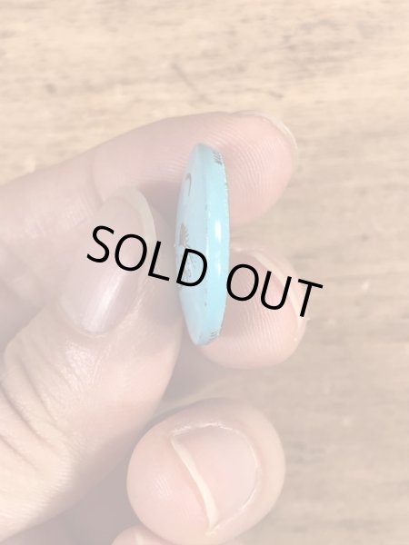 Creative House社製のスマイルのビンテージ缶バッジ