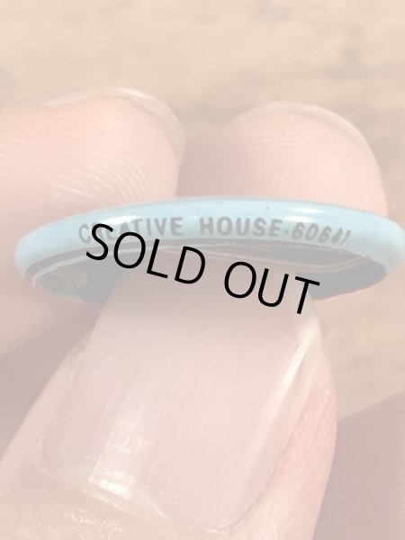 Creative House社製のスマイルフェイスのヴィンテージ缶バッチ