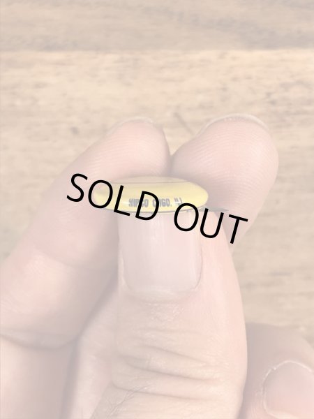 スマイルフェイスのブリキ製のヴィンテージ缶バッチ