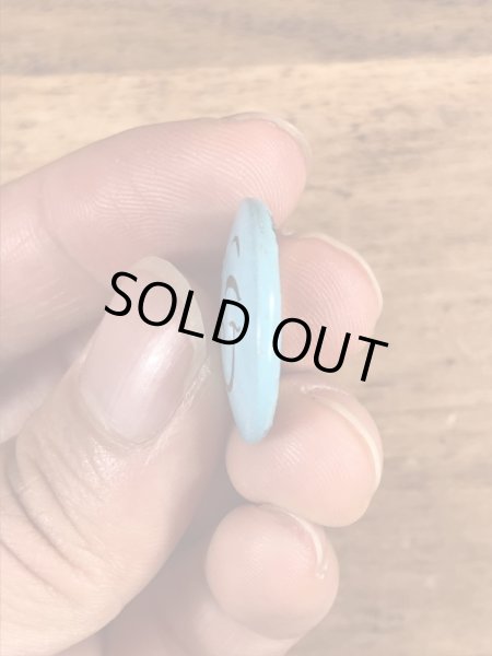 スマイルの顔が描かれたビンテージ缶バッジ