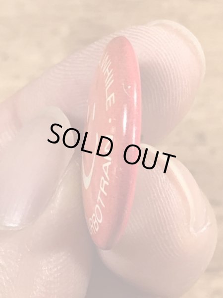 スマイルの顔とメッセージが書かれたビンテージ缶バッジ