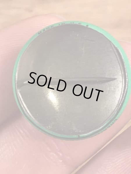 Creative House社製のスマイルフェイスのヴィンテージ缶バッチ