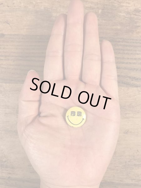 バーガーキングのスマイルのビンテージ缶バッジ