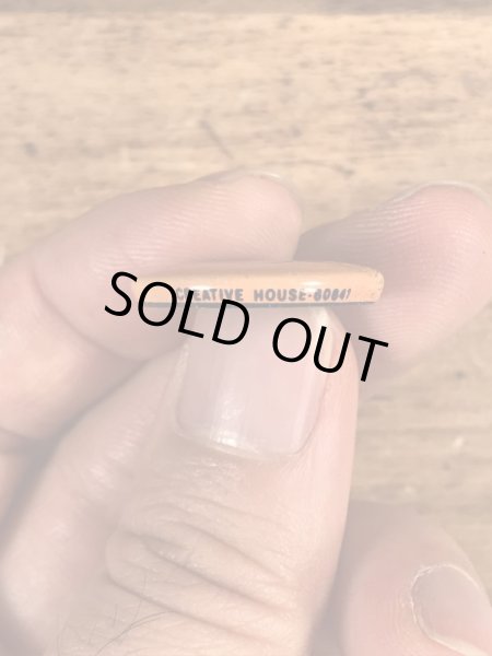 Creative House社製のスマイルフェイスのヴィンテージ缶バッチ