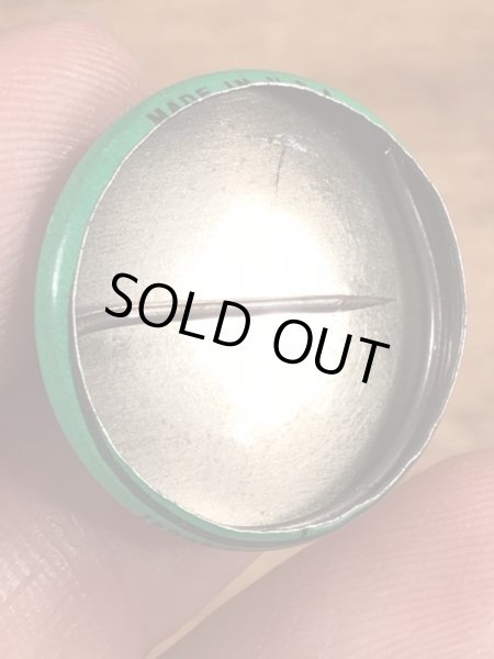 Creative House社製のスマイルフェイスのヴィンテージ缶バッチ