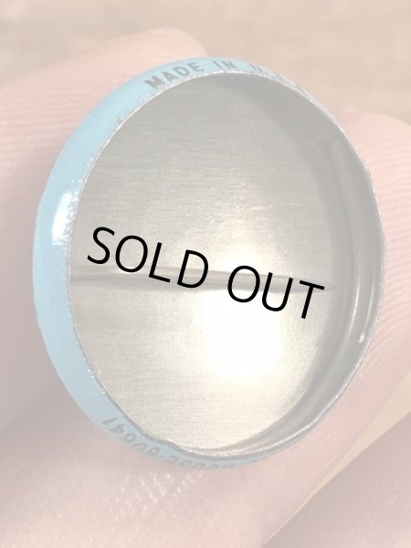 Creative House社製のスマイルフェイスのヴィンテージ缶バッチ