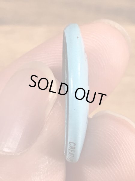 Creative House社製のスマイルフェイスのヴィンテージ缶バッチ