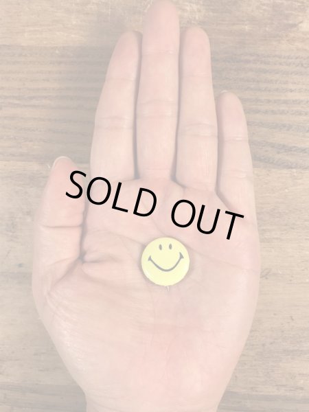 70年代頃のSmile Faceのビンテージ缶バッジ