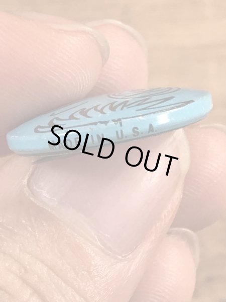 Creative House社製のスマイルのビンテージ缶バッジ