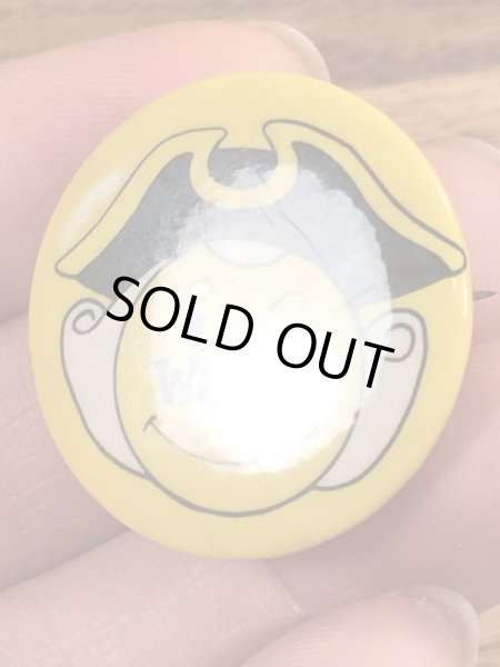 海賊になったスマイルフェイスのヴィンテージ缶バッチ