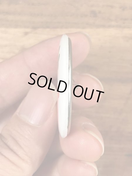 80年代〜頃の企業物のビンテージ缶バッジ