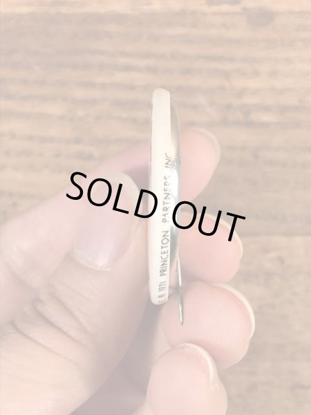 70年代頃のスマイルの指紋が描かれたビンテージ缶バッジ