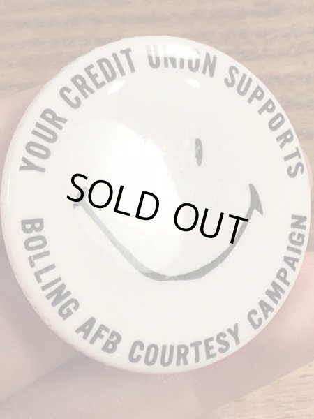 70年代〜頃の信用組合のスマイルのビンテージ缶バッジ