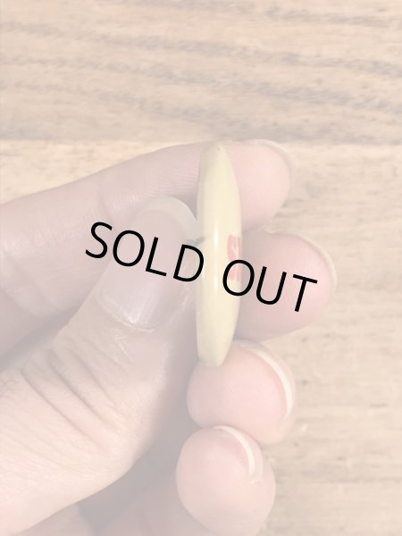 70年代〜頃のスマイルの文字が書かれたビンテージ缶バッジ