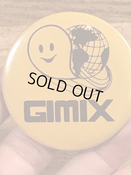 80年代頃の企業物のビンテージ缶バッジ