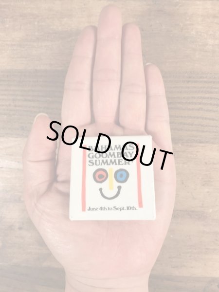 70年代頃のイベントのスマイルが描かれたビンテージ缶バッジ