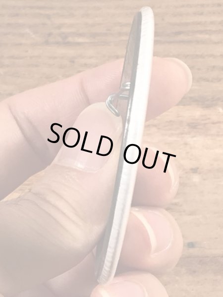 70年代〜頃のハットを被ったスマイルフェイスのヴィンテージ缶バッチ