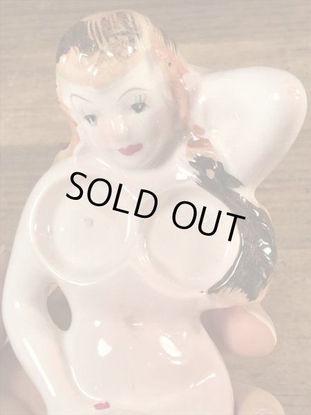 50年代頃のピンナップガールのビンテージソルト＆ペッパー