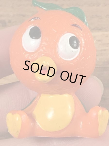 70年代頃のオレンジバードのビンテージPVCフィギュア