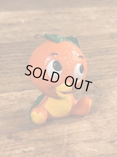 70年代頃のオレンジバードのビンテージPVCフィギュア