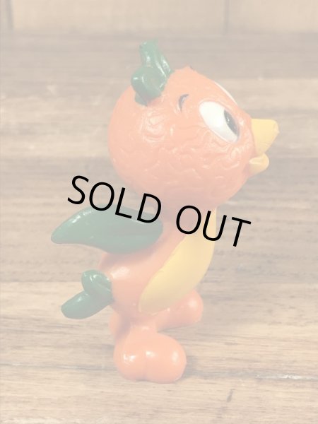 70年代頃のオレンジバードのビンテージPVCフィギュア