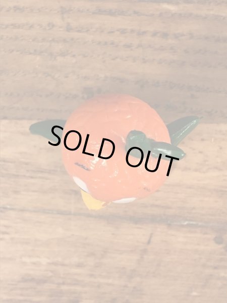 70年代頃のオレンジバードのビンテージPVCフィギュア